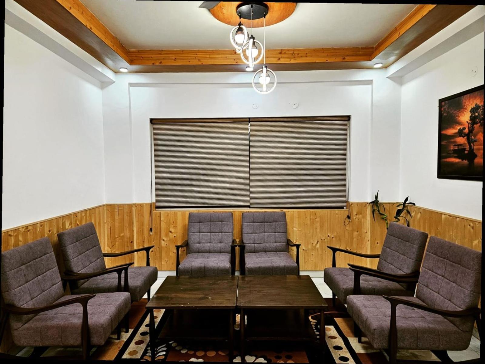 Weekend Vibes Bed & Breakfast Kasauli Bagian luar foto
